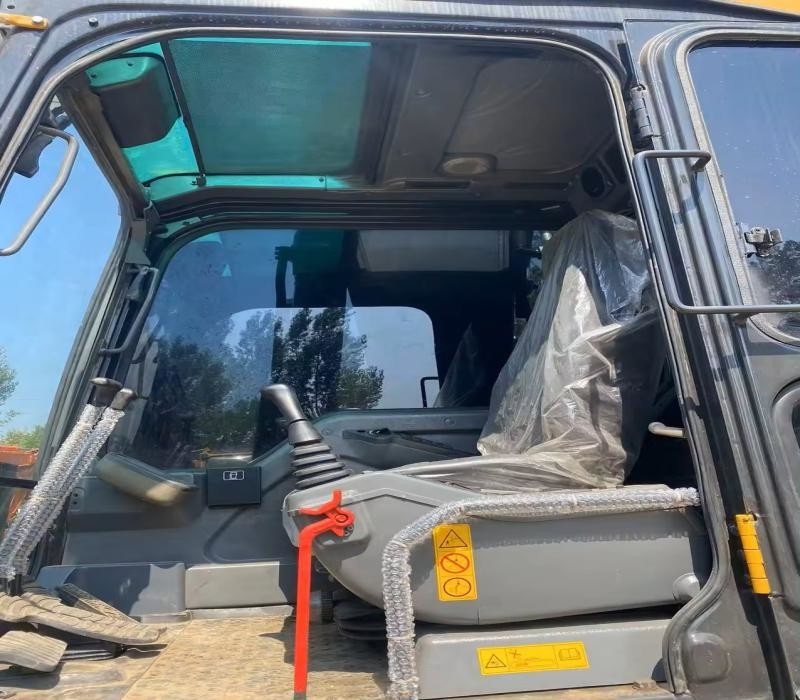 Vollvo Certified Pre Owned Excavator Total Length 9.5m