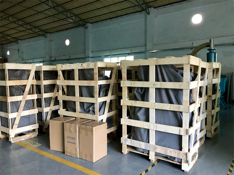 200 Kg/H Vacuum Auto Loader With 0.75 -15 Kw Motor More Than 5 Years Service Life
