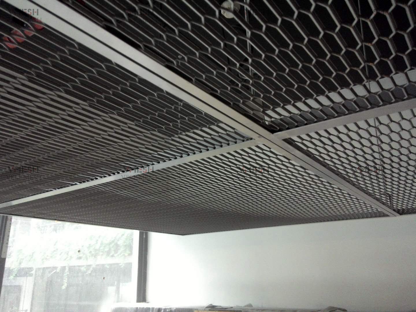 Decorative Aluminum 0.5mm Architectural Expanded Metal Mesh Diamond Ceiling Panel
