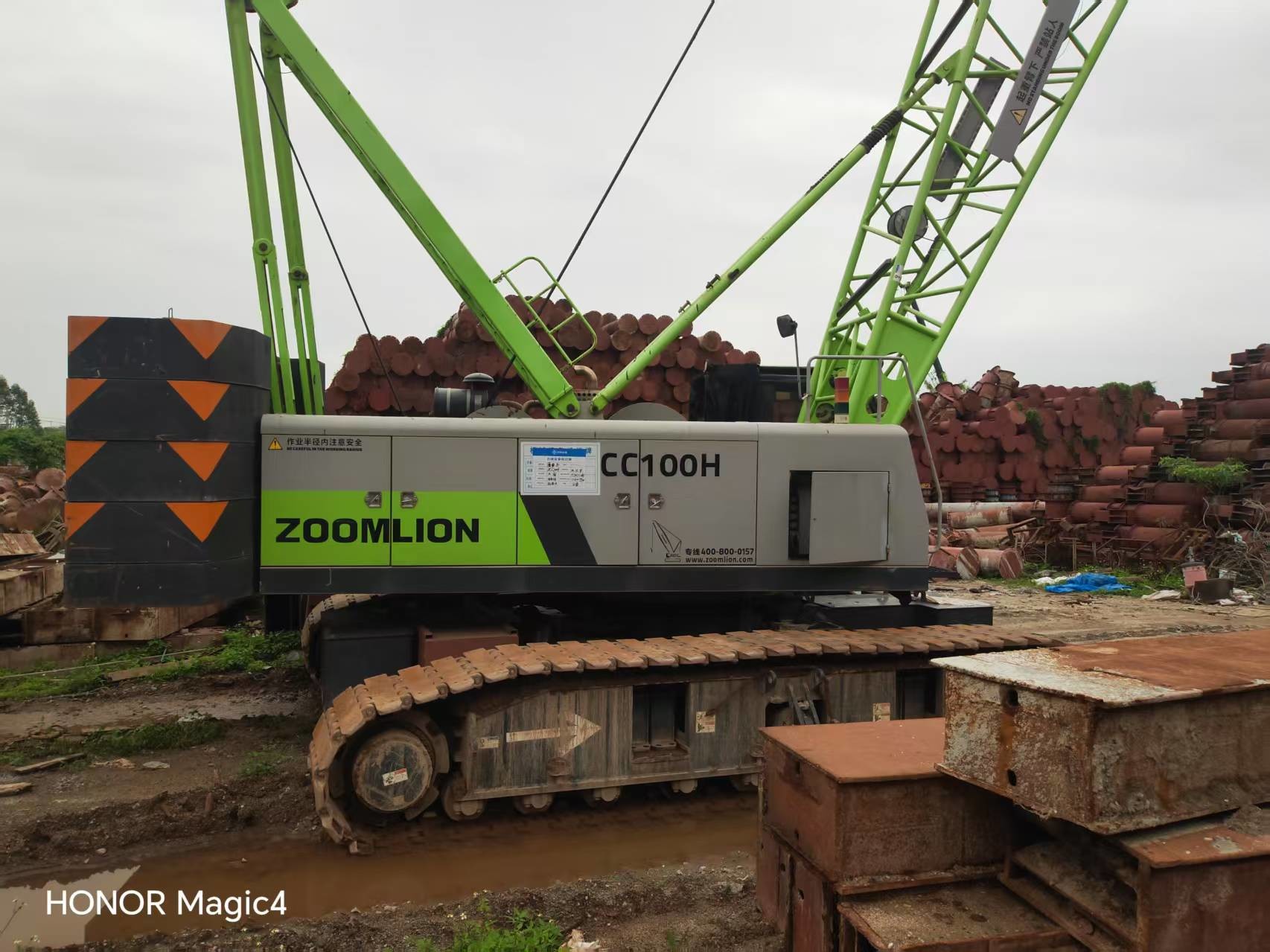 Energy Efficient 85Ton ZCC850V Lattice Boom Crane Safe Operation at Maximum Lifting Height 46m