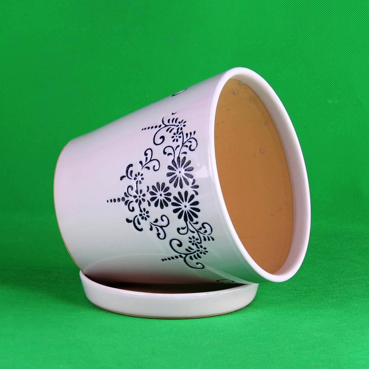 Customizable Ceramic Pots For Gardening In Different Colors