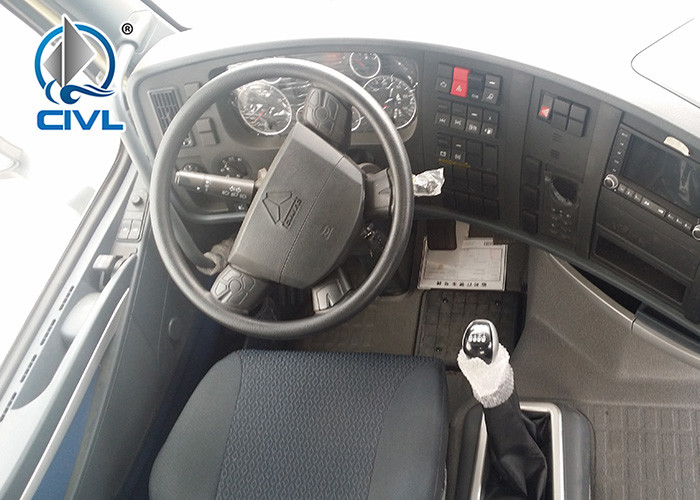 6 x 4 SINOTRUK HOWO A7 420HP TRACTOR TRUCK ZZ4257N3247N With One bed &Air Conditiner Got
