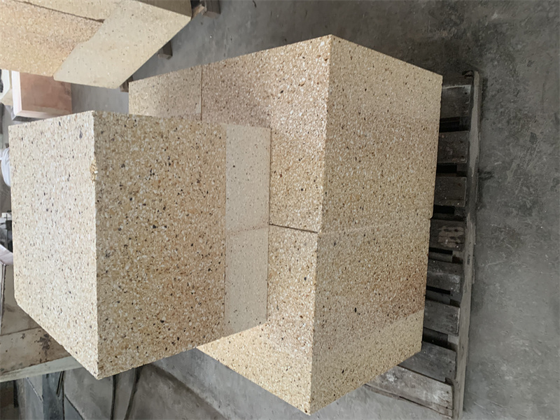 Large Size Fire Clay Brick for Glass Furnace Made of Kaolin at from Henan