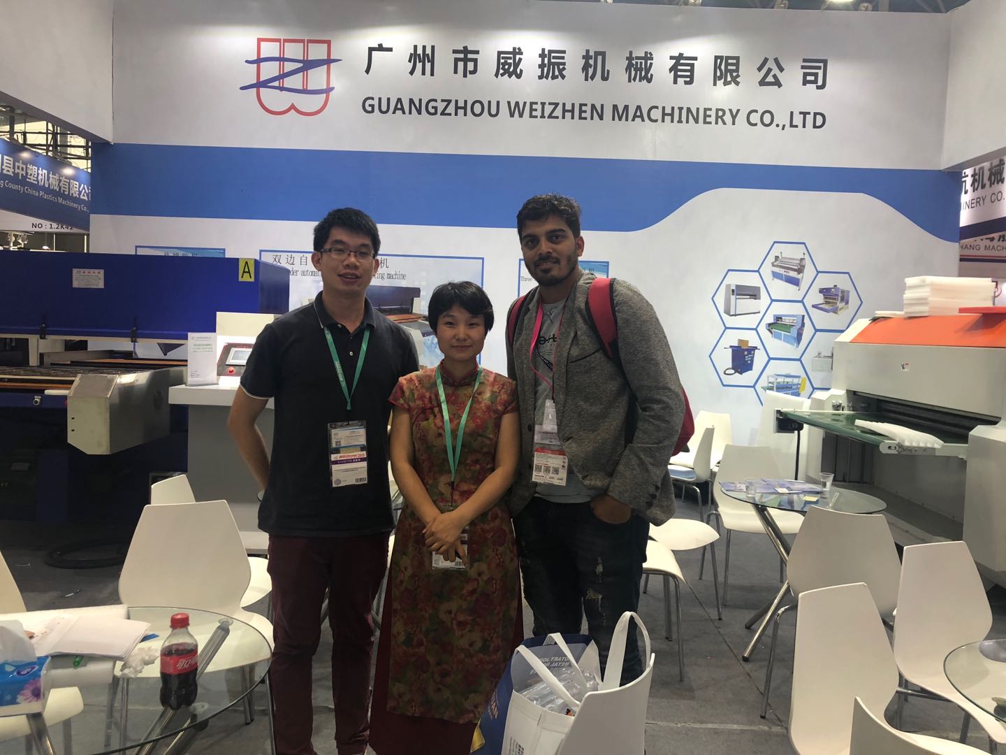 Intelligent Bubble Wrap Air Bubble Film Cutting and Slitting Machine with Auto Feed