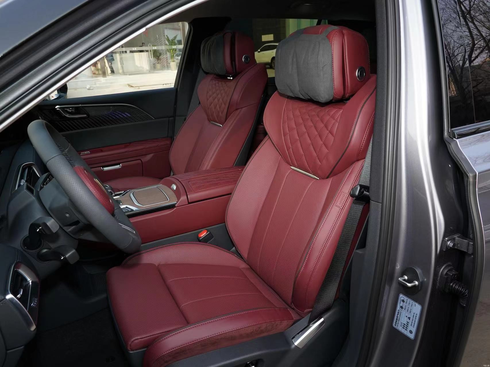 Hongqi E-HS9 2022 690KM Qixiang EV Large SUV 6 Seats FIX Gear AWD