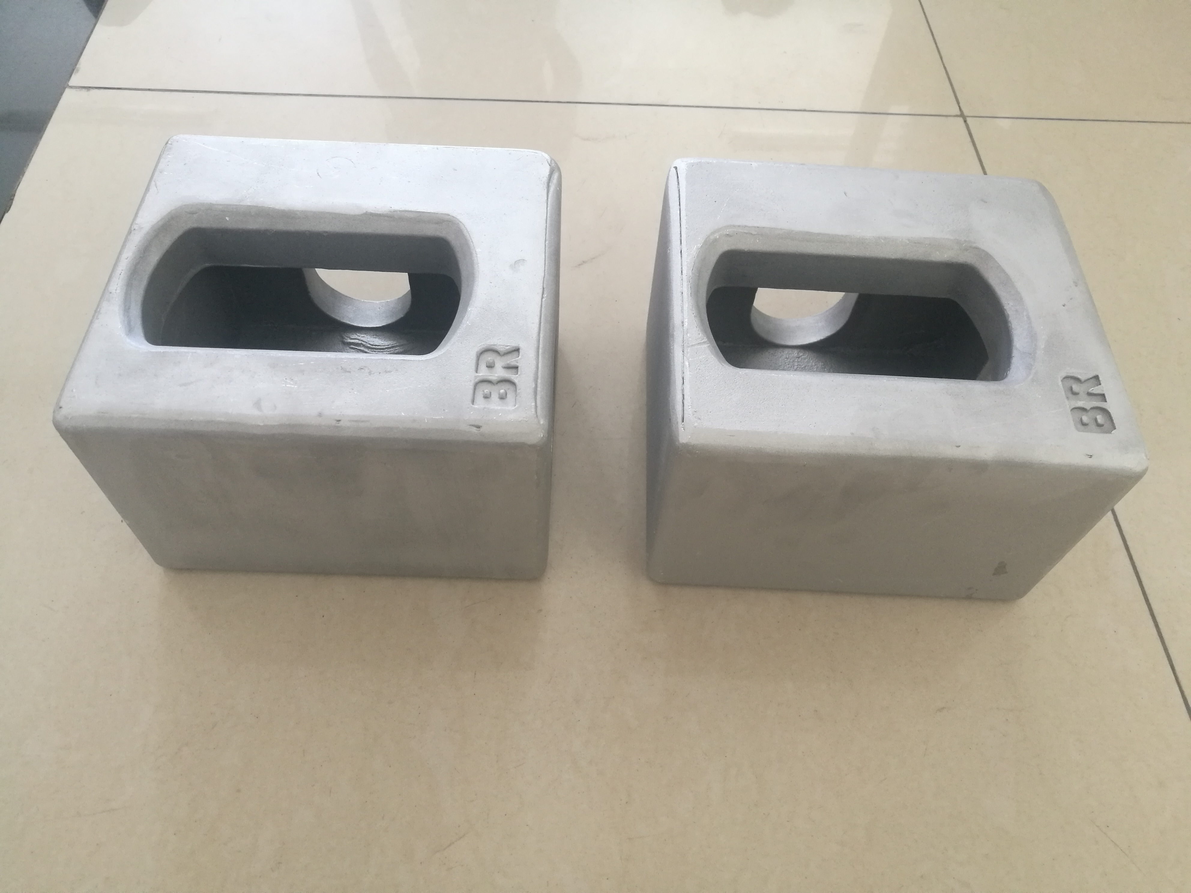 Direct 53ft Shipping Container Parts and Accessories Casting Steel Corner Fitting for Your Customer Requirements