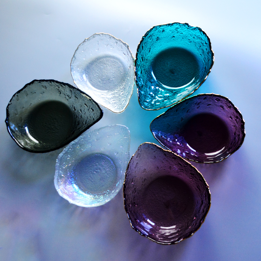Irregular shaped Colored Creative Glass Charger Plates
