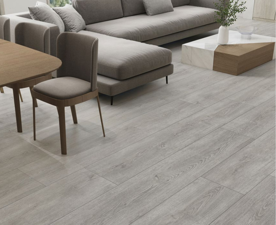 150cm Length Grey Wood Wall Tiles , 4Pcs 25cm Width Glazed Porcelain Wood Look Floor Tile