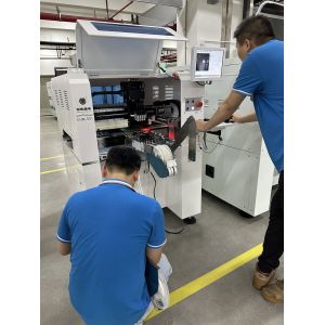 Universal PCB SMD Pick And Place Machine Full Automatic With Base CHM-551