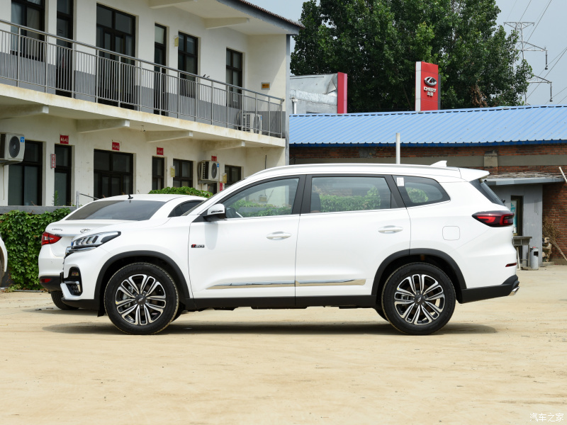 QiRui New energy 5-Door 5-Seat SUV Second-Hand Car Chery Used Car RuiHu 8