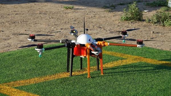 High 10L Payload Waterproof Agriculture Drone Sprayer with Remote Operating