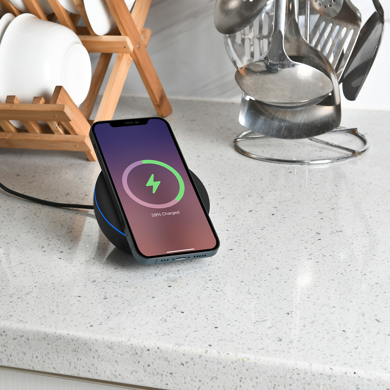 2A Magnetic Wireless Charger 7.5W QI Magsafe Charger Stand For IPhone 13