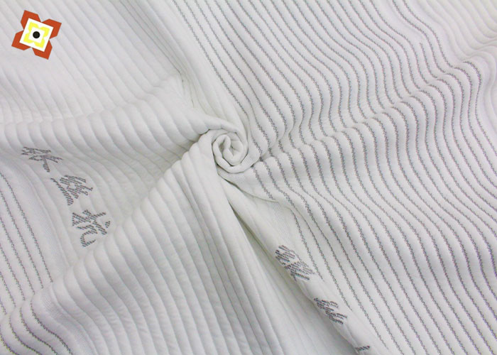 Breathable Mattress Pillow Fabric Bamboo Fiber Graphene Air Layer Knitted Jacquard Memory