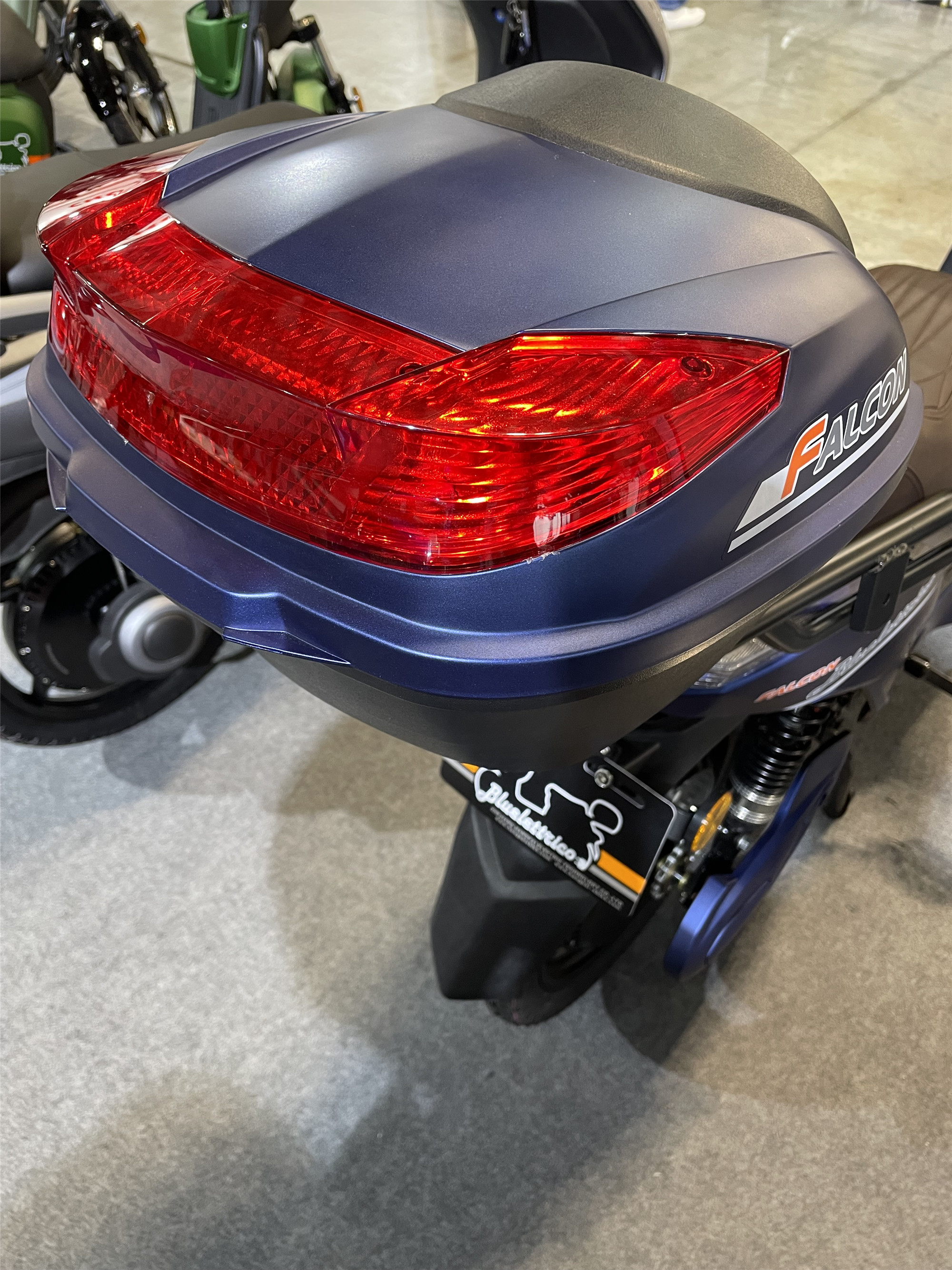 Long Range Electric Moped Bike 48V 800W High Power EEC Electric Scooter