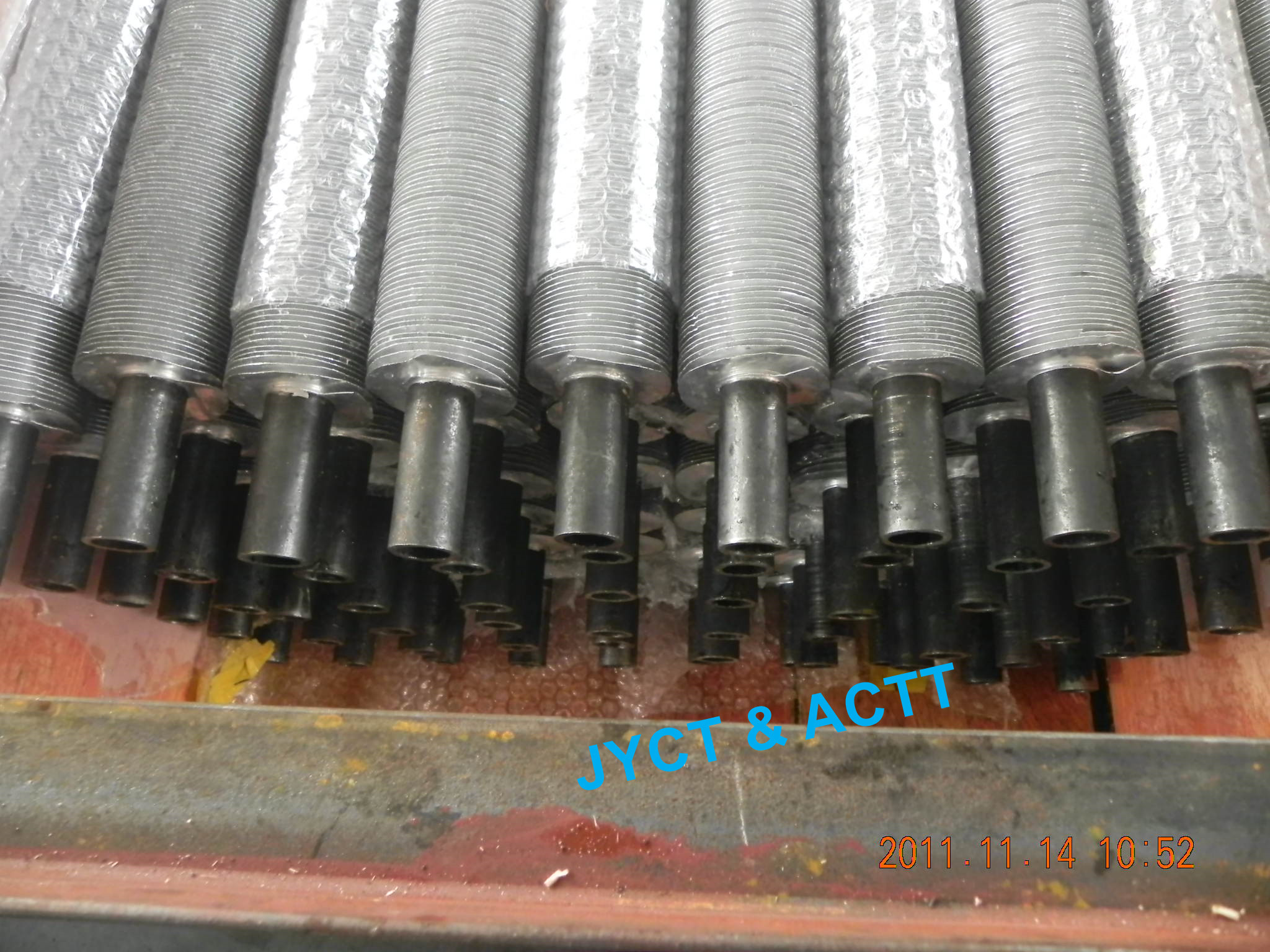 Heat Exchanger Extruded Fin Tube SA179 SMLS 25.4mm OD * 2.77mm THK * 5970mm LG