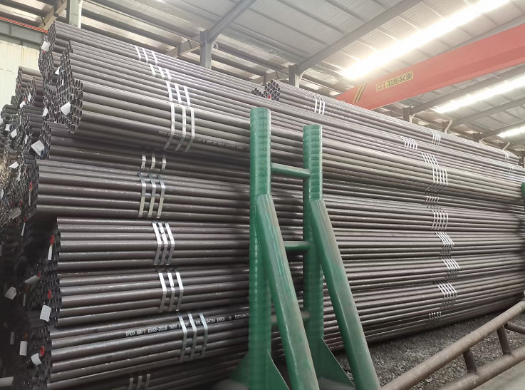 3/8'' To 30'' Varinshed Carbon Steel Seamless Pipe Astm A106 Grade B For Oil Gas Water