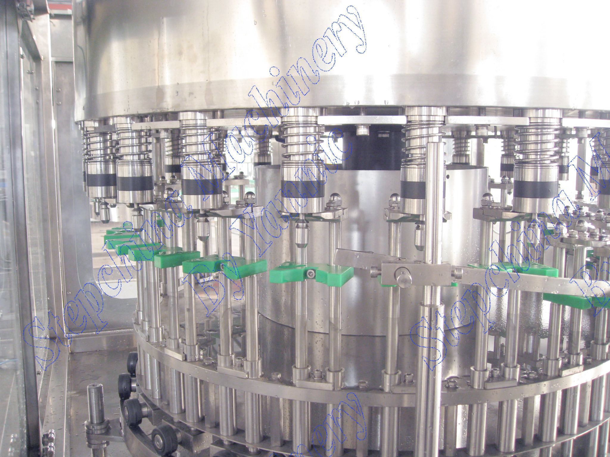 Stable Water Bottling Equipment / Automatic Liquid Bottle Filling Machine