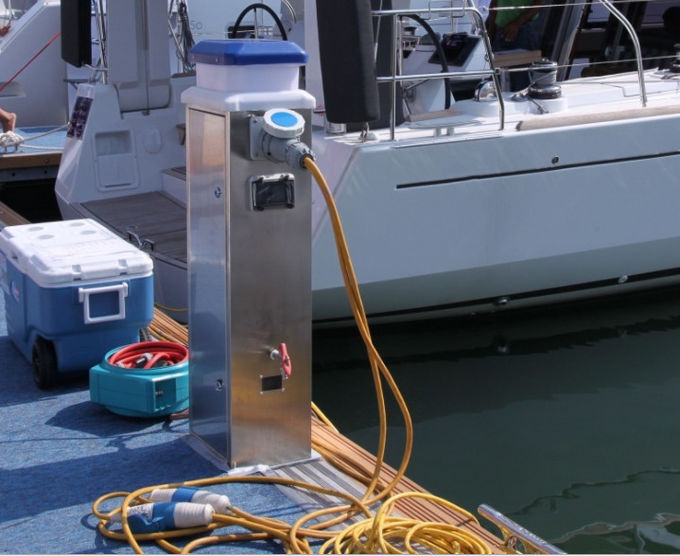 IP67 Marine Pontoon Dock Water And Power Pedestal Anti Impact