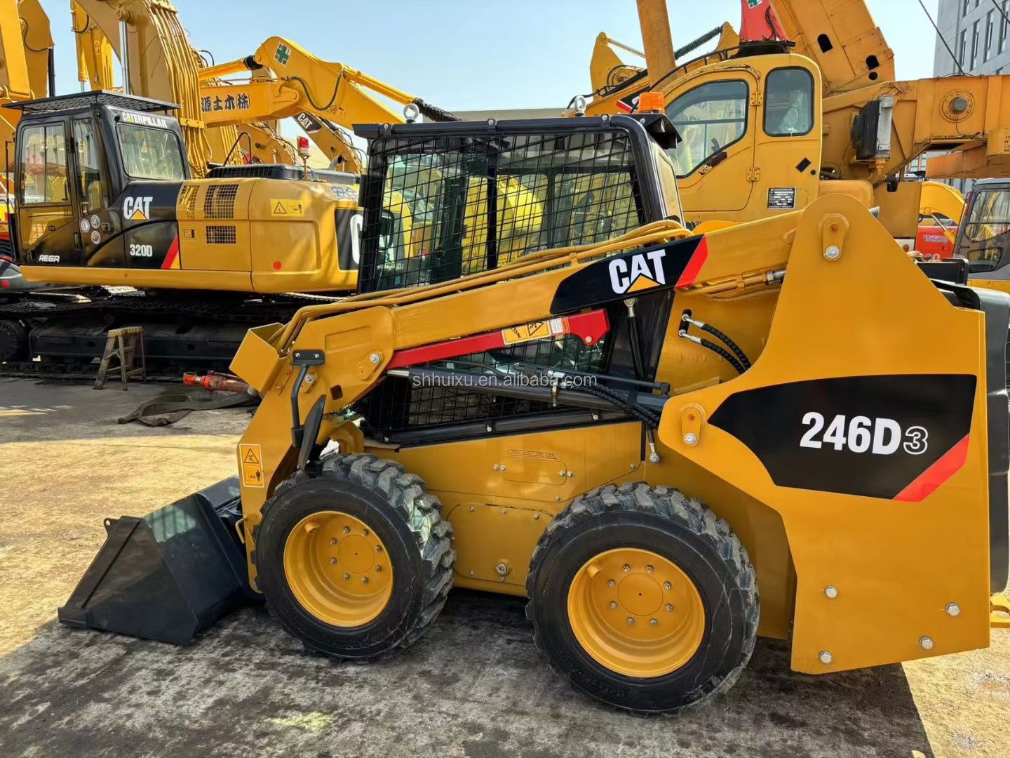 used Slip machine CAT 246D3 Caterpillar wheel excavator japan original wheel excavators