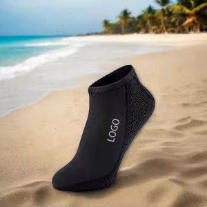 2mm Neoprene Water Socks Anti Slip Keep Warm For Snorkeling Quick Dry Low Cut