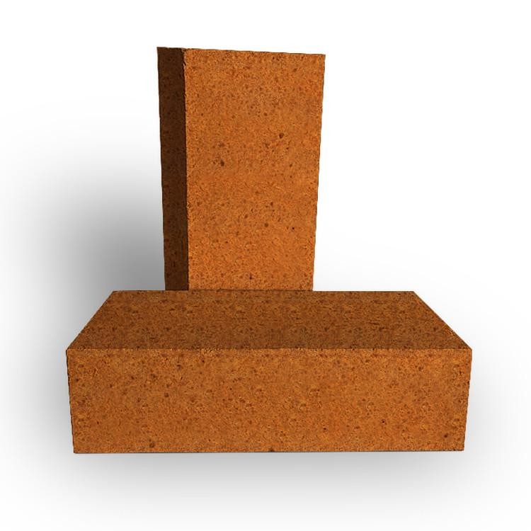 Electrically Fused Magnesia Brick , Furnace Bricks Good Slag Resistance