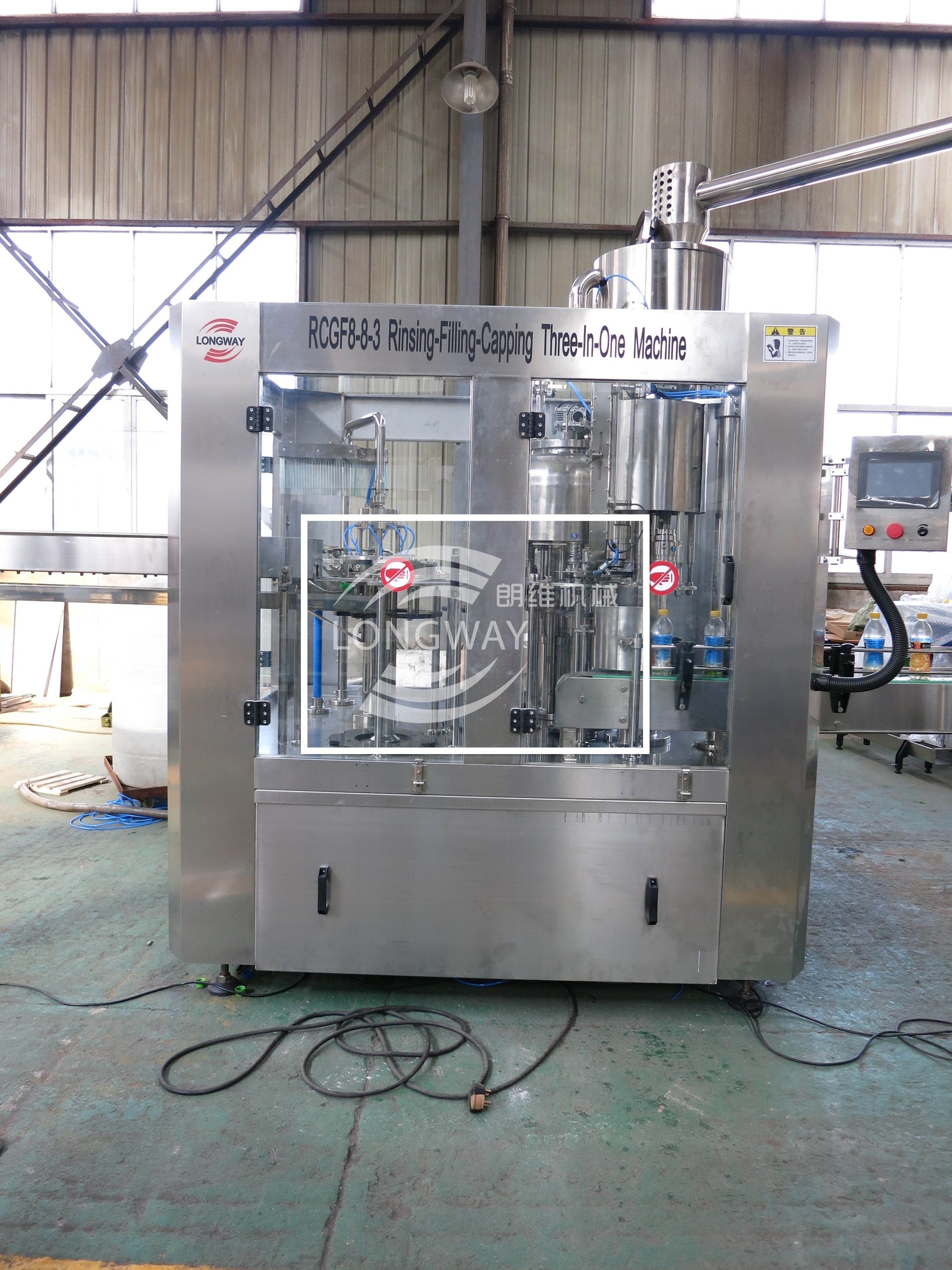 RASPBERRY BLUEBERRY JUICE FILLING CAPPING MACHINE THREE IN ONE MACHINE WITH SMALL PULP