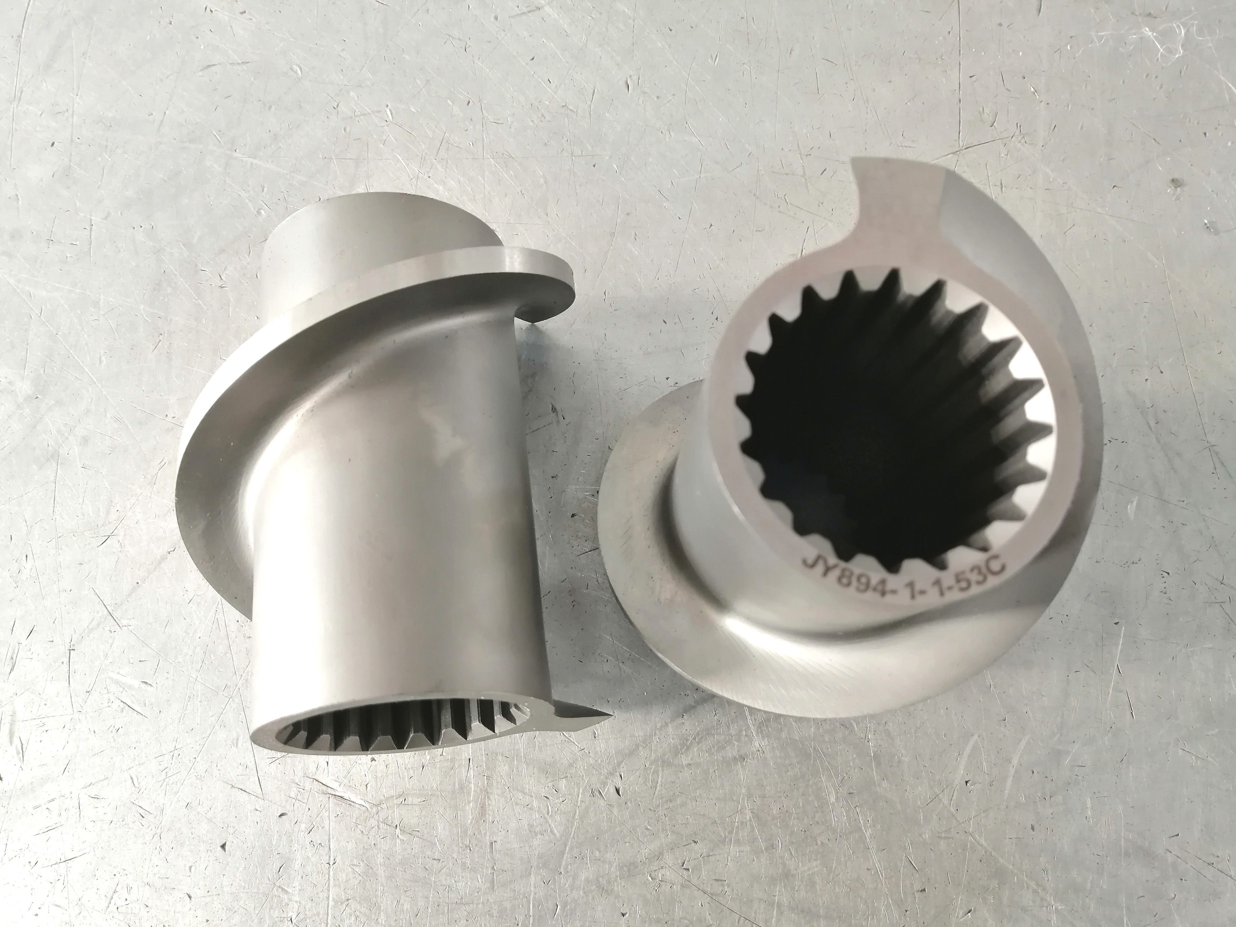 Wear Resistance Shovel Convey Twin Screw Extruder Parts Screw Elements Components