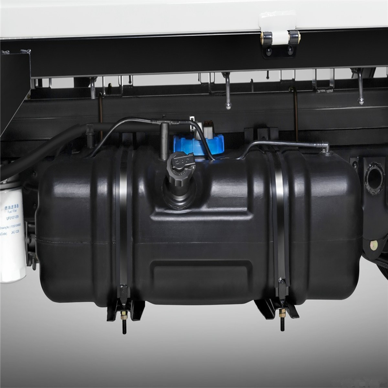 JAC X5 Mini Cargo Truck With Euro 6 Gasoline Engine 120HP