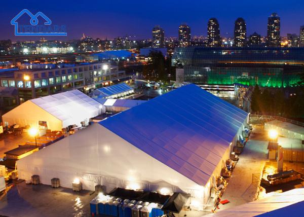 OEM Sunproof Marquee Party Tents 2000 People Permanent Event Tent Decorated
