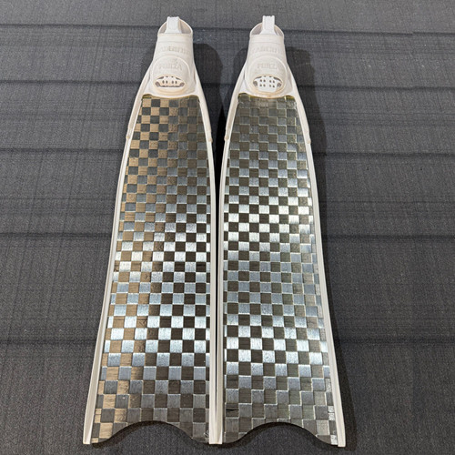 Quality 100CM Long Freediving Fins Lightweight Impact Resistant With White Footpocket for sale
