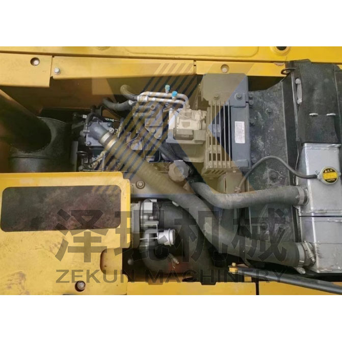 Second-Hand Komatsu Excavator PC120-6 PC130-7 PC128 13 Ton 12600 KG in Shanghai