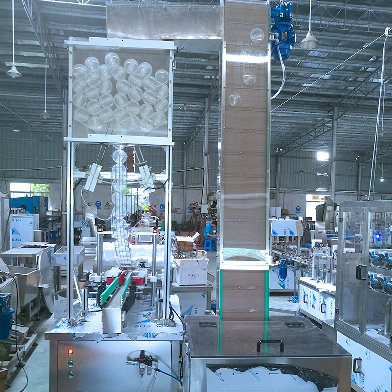 Oil Filling Automatic Elevating Capping Machine with 25-150 Caps/Minute Sorting Speed