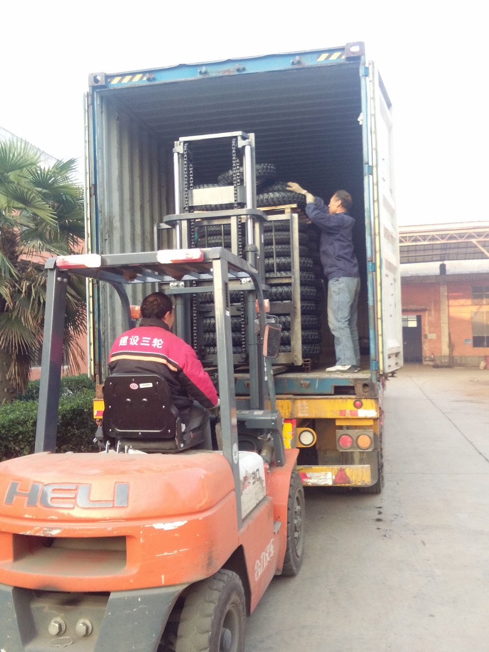 Motorized Gasoline Three Wheel Cargo Motorcycle For Passenger