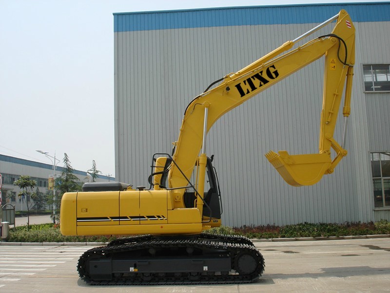 0.65m3 Bucket capacity XCMG 16 ton Hydraulic Crawler Excavator LGE6160 with CUMMINS engine