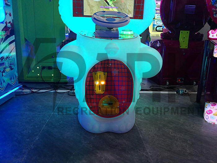 Hardware Material Kids Coin Operated Racing Game Machine with Stereo System