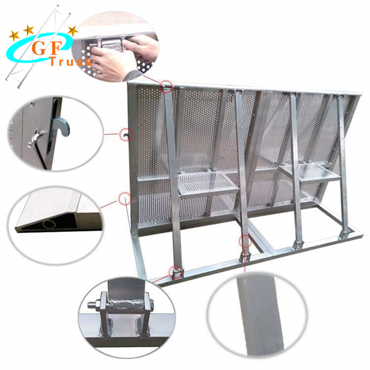 1Mx1.2Mx1.2M Aluminum Stage Accessories Sliver Safety Fence Barrier For Concert