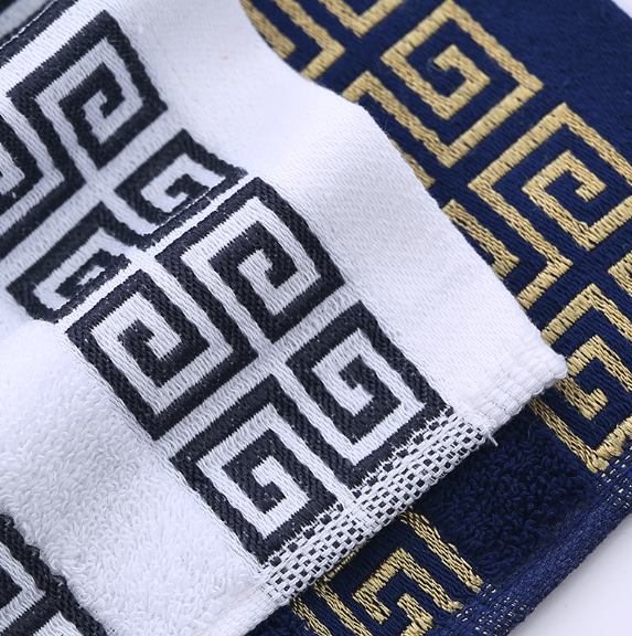 Advantage Eco-friendly and Comfortable 100% Cotton Cross Border Bath Towel for Hotel