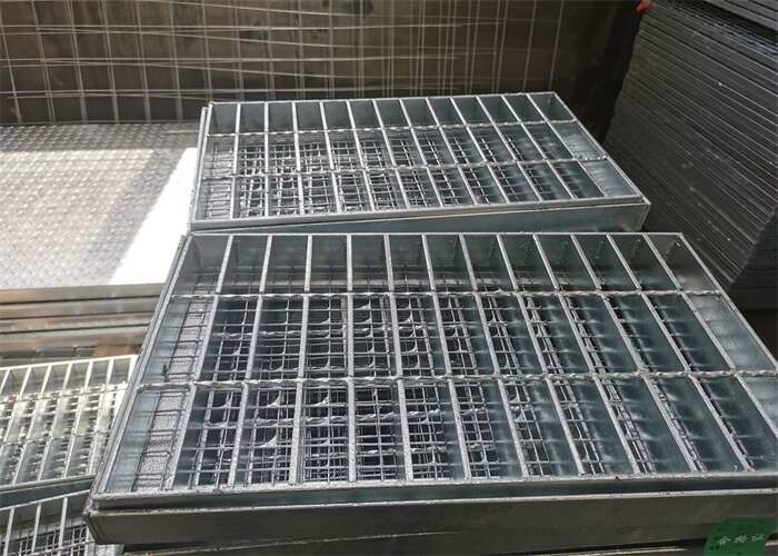 40mm Height Outdoor Hot Dip Galvanized Grating S275JR 304 Stainless Steel Grate