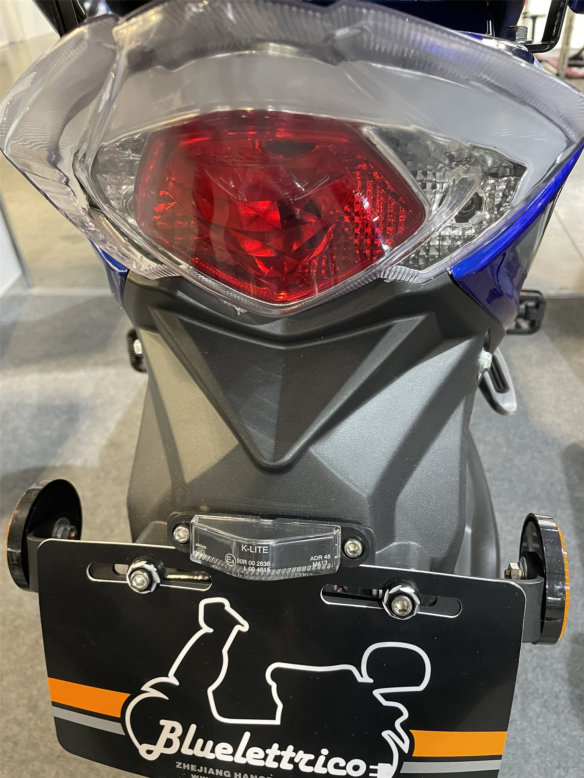 48V 20Ah Lead Acid Battery Electric Pedal Moped 800W Electric Scooter Bike For Adults