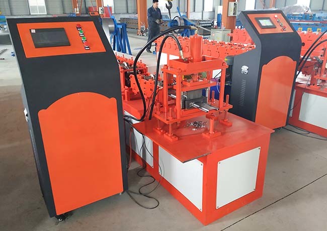 Galvanized Steel Shutter Door Roll Forming Machine Flexible With Punching Holes