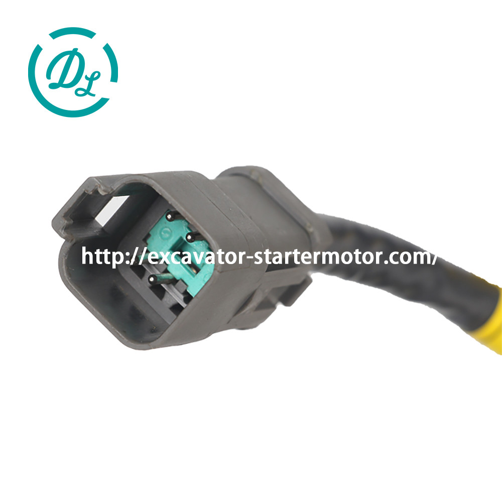 Black Excavator Throttle Motor 21EN-32320 21EN-32340 Hyundai R80-7