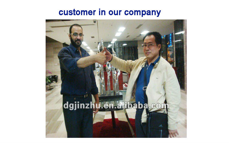 customer 01.jpg