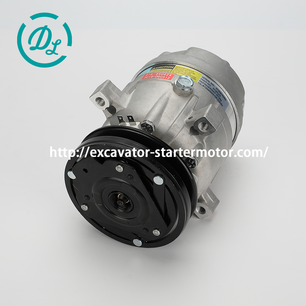 Air Condition Compressor DH55 DH60-7 12VDC Excavator Spare Parts