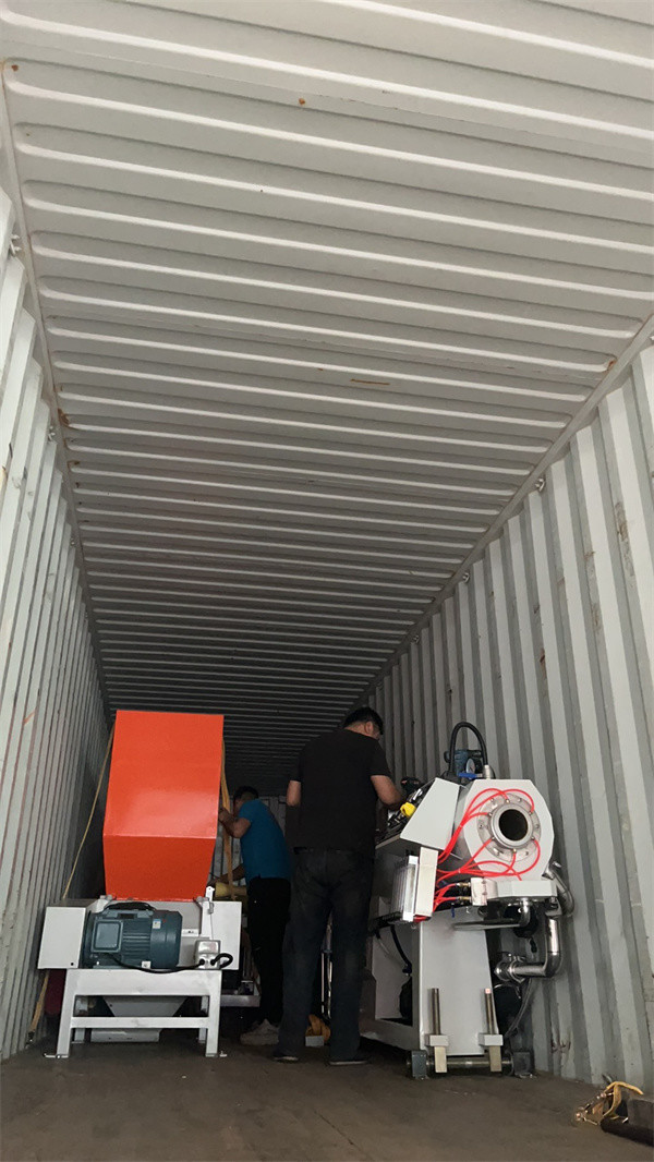 Plastic Extruder Machine Hdpe Pipe Extrusion Machine / Line Water Tank Making Machine High-performance