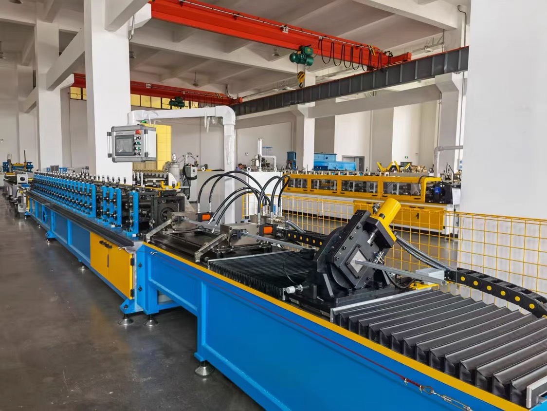 Uni Strut C Channel Steel Profile Roll Forming Machine For Solar Panel Supporting