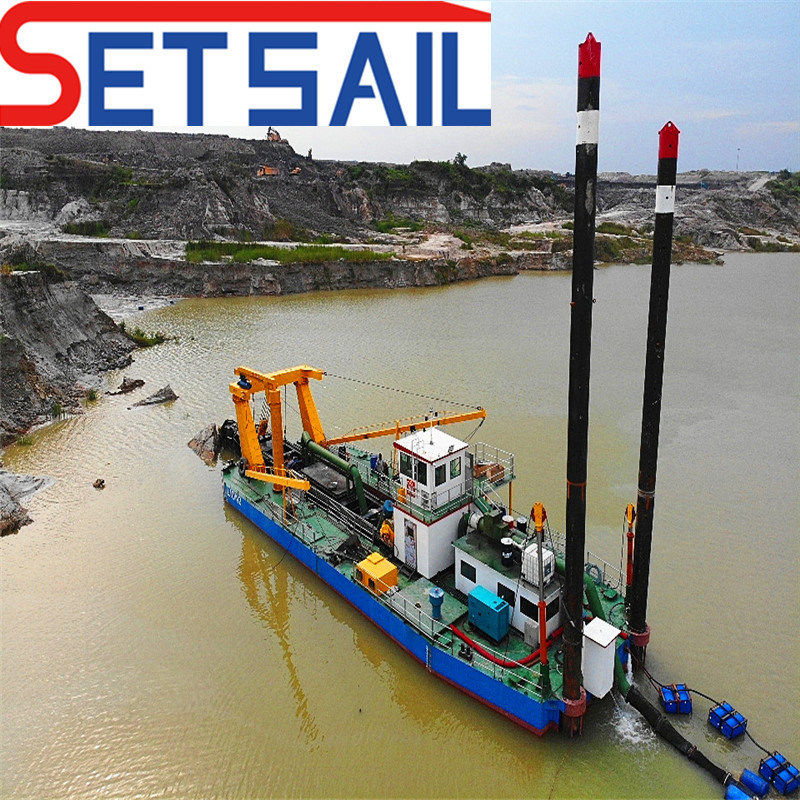 Underwater Pump 18inch Cutter Suction Dredger for Sale