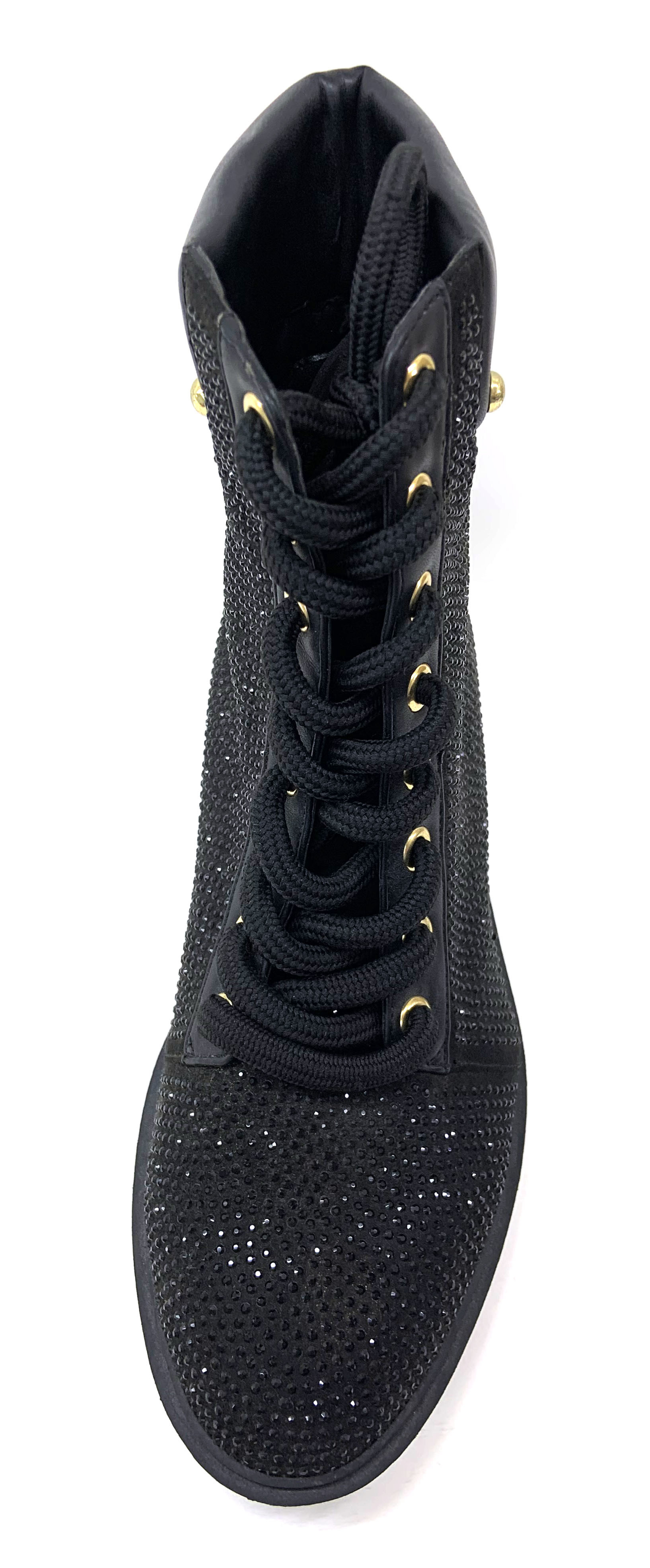 Customized Ladies Footwear Shoes For Casual Outdoor Occasions