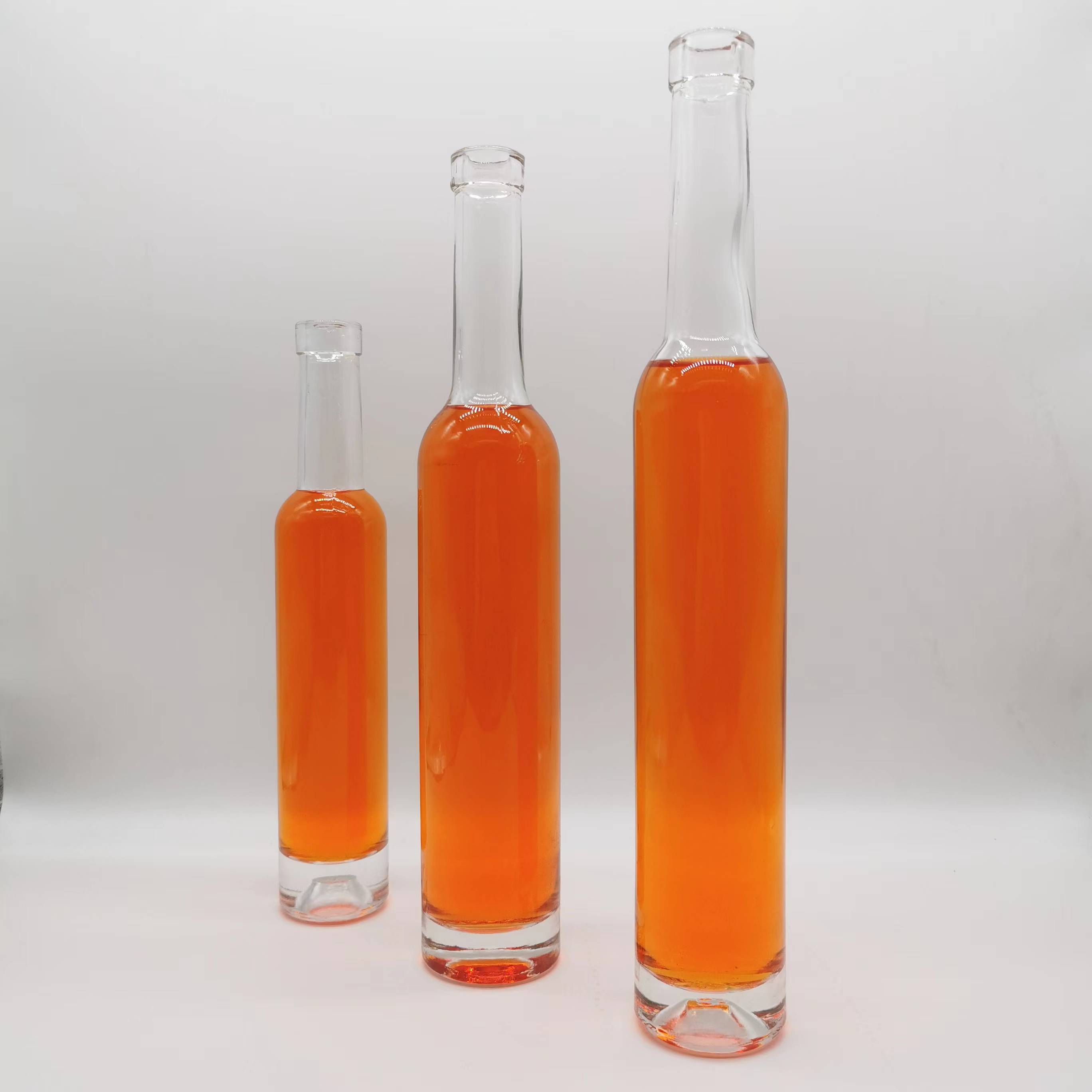Delicate Appearance Tall Glass Bottle for Whisky Liquor Super Flint Glass Material