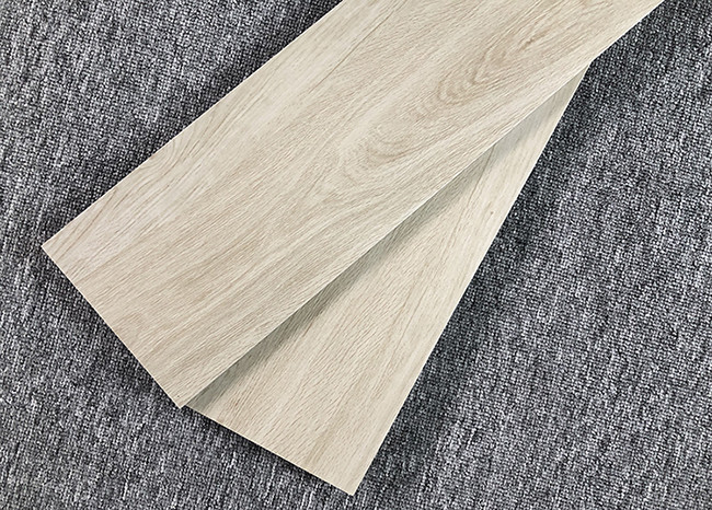 Finish Effect Design Wood Grain Ceramic Tiles , Porcelain Plank Tile Flooring 150 X 900mm