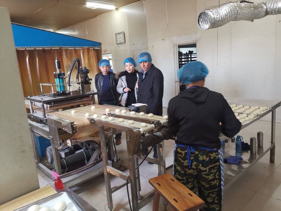Food Industry 900pcs/h 150mm Commercial Corn Tortilla Machine